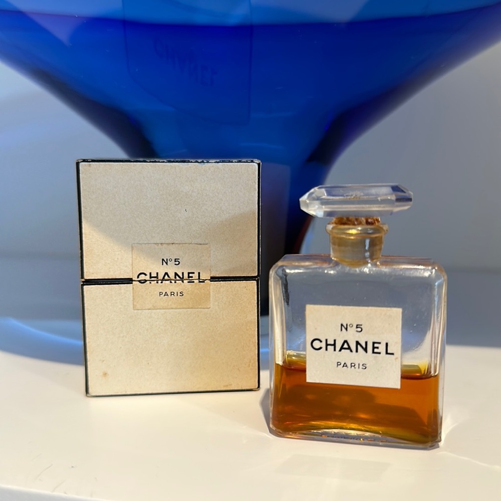Vintage Antique Chanel No 5 Perfume Extrait TPM No 200 bottle with original box